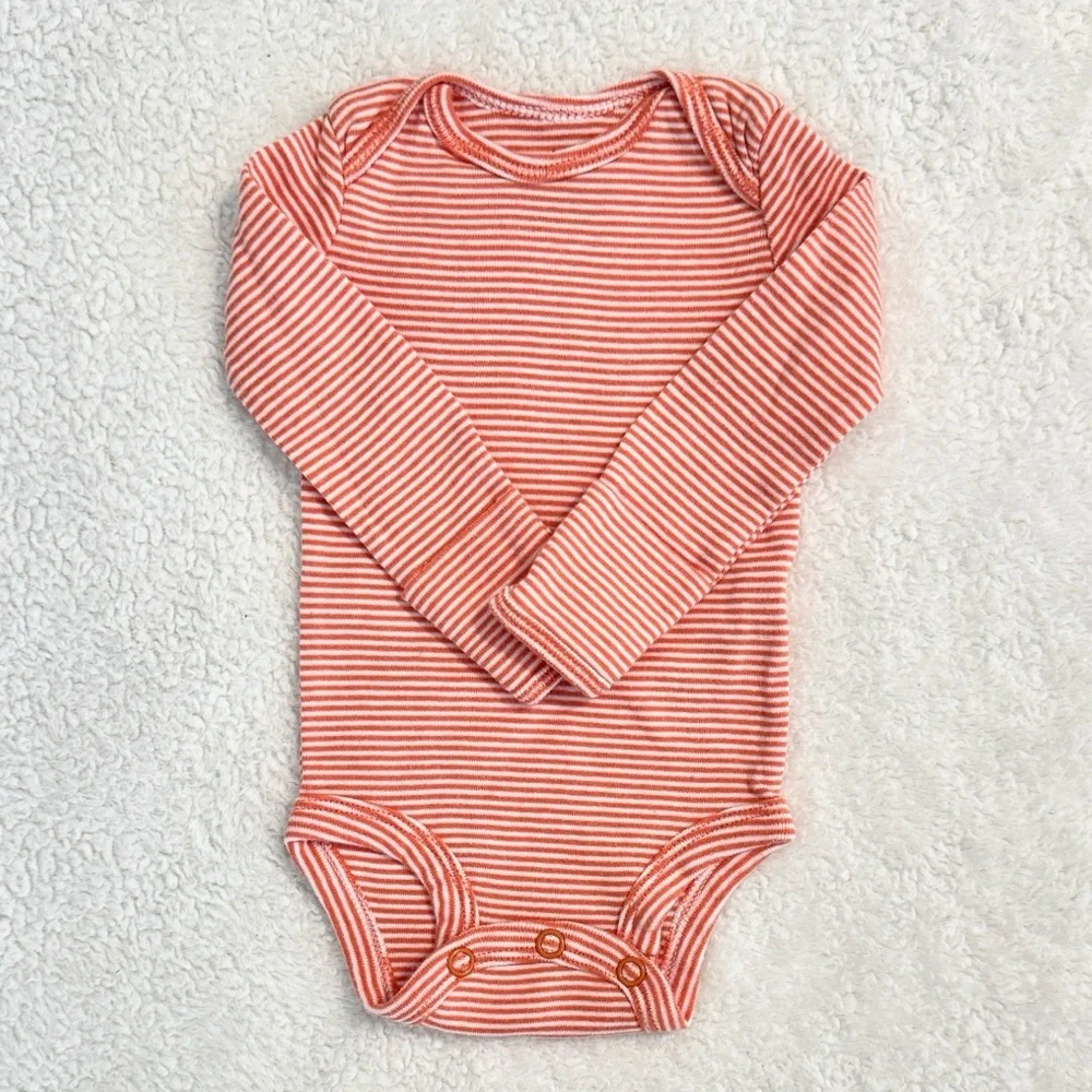 3/$15 🌸 Carter’s Stripe NB Long Sleeve Onesie White Orange Stripes Baby Bodysuit